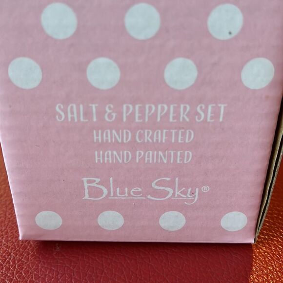 NWT Blue Sky Easter salt and pepper shakers - Picture 3 of 3